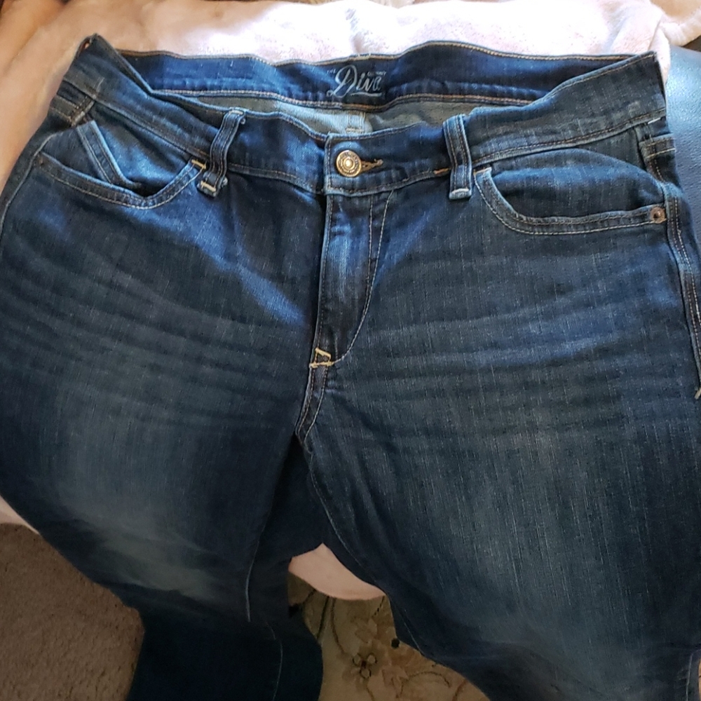 Old Navy blue jeans - Picture 3 of 4